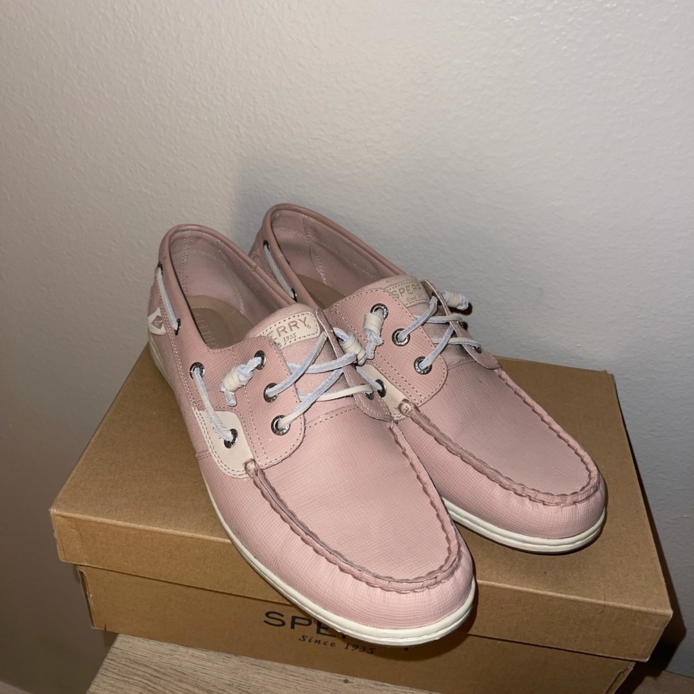 Women Sperry